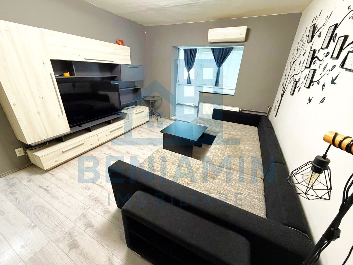 Apartament-3 camere-Mobilat-Utilat-Loc parcare acoperit-Pet friendly - Poză 1