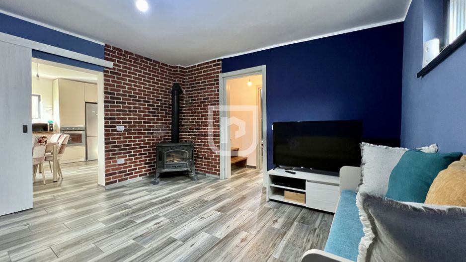 Casa din barne cu 3 dormitoare si pardoseala Gura Humorului - Poză 2