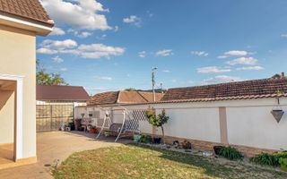 Vilă P+M, Clujului, 190 mp, teren 520 mp, singur în curte. 230 000 E - Poză 8