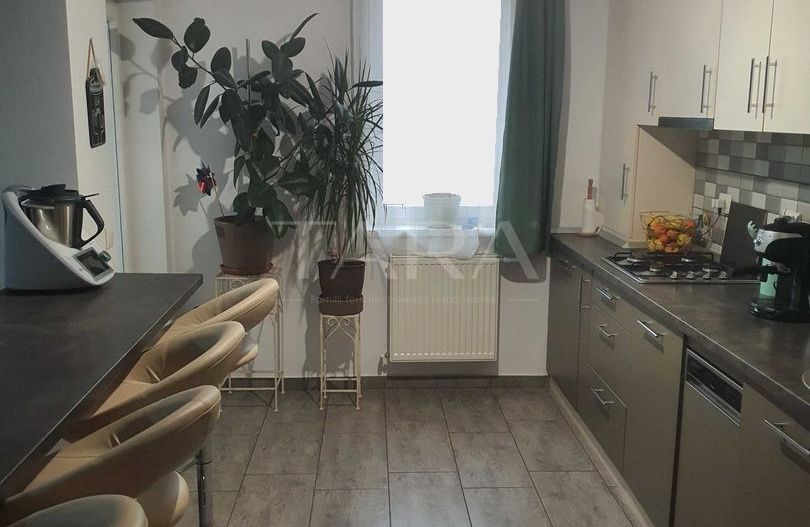 Apartament 3 camere – Florești, zona linistita, accesibila. - Poză 1