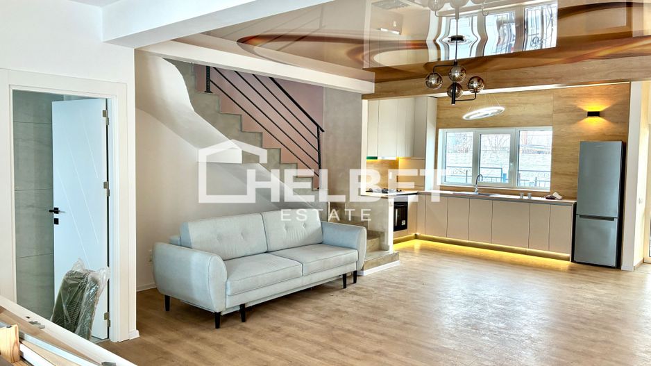 Casă/Duplex/Sânpetru/Curte - Poză 4