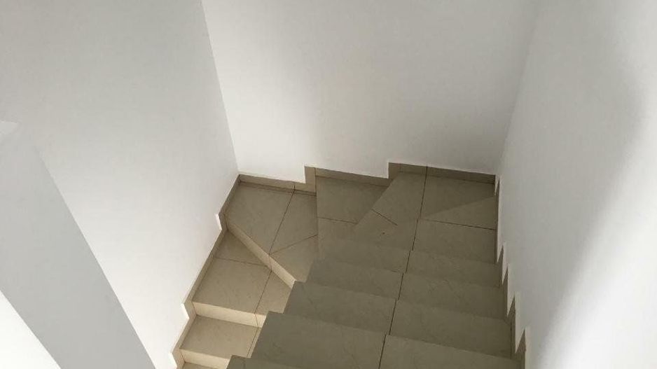 Vand  casa in Duplex Pantelimon/Cernica - Poză 2