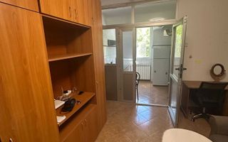 Garsonieră de închiriat în cartierul Alexandru cel Bun, zona Rond la Țigarete - Poză 3