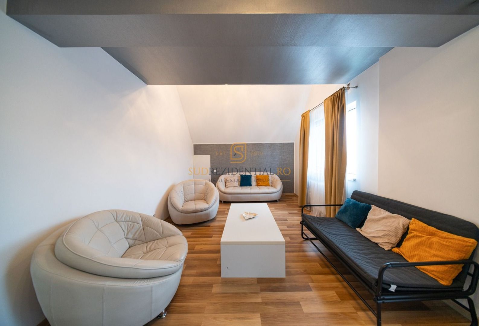 De închiriat apartament duplex 3 camere, 108 mp, complet mobilat - Poză 1
