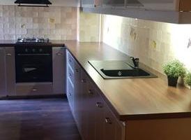 Apartament 3 camere lux, curte proprie 120 mp, parcare, piscină, pet friendly - Poză 4