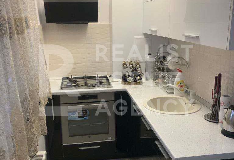 Vânzare, apartament cu 3 camere în zona Militari Residence - Poză 3