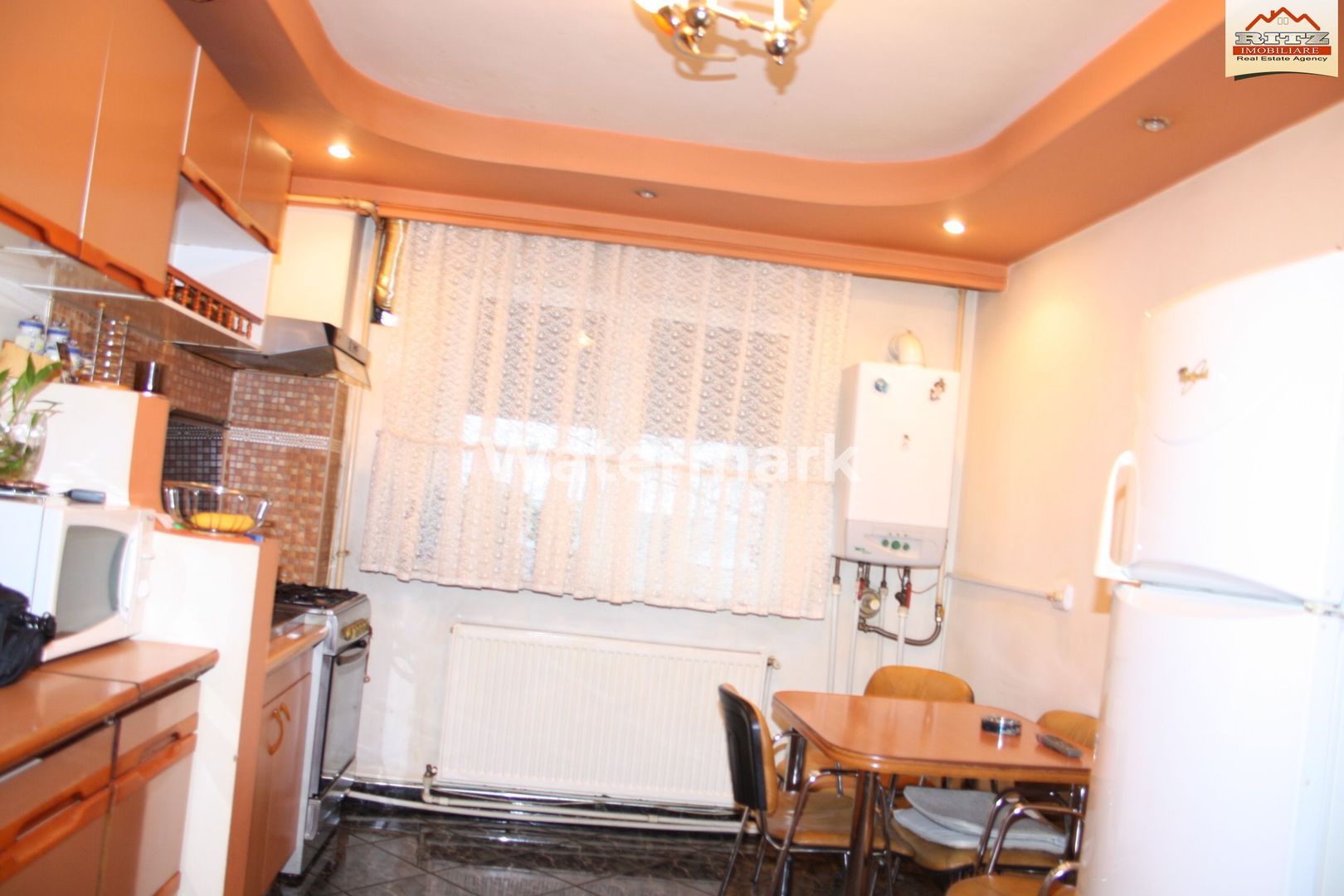 Ultracentral 2 camere ,decomandat ,56 mp. ! - Poză 3