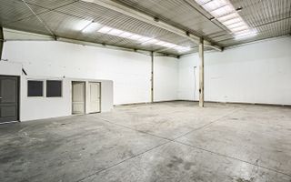 Hala Arad 227 MP - Poză 2