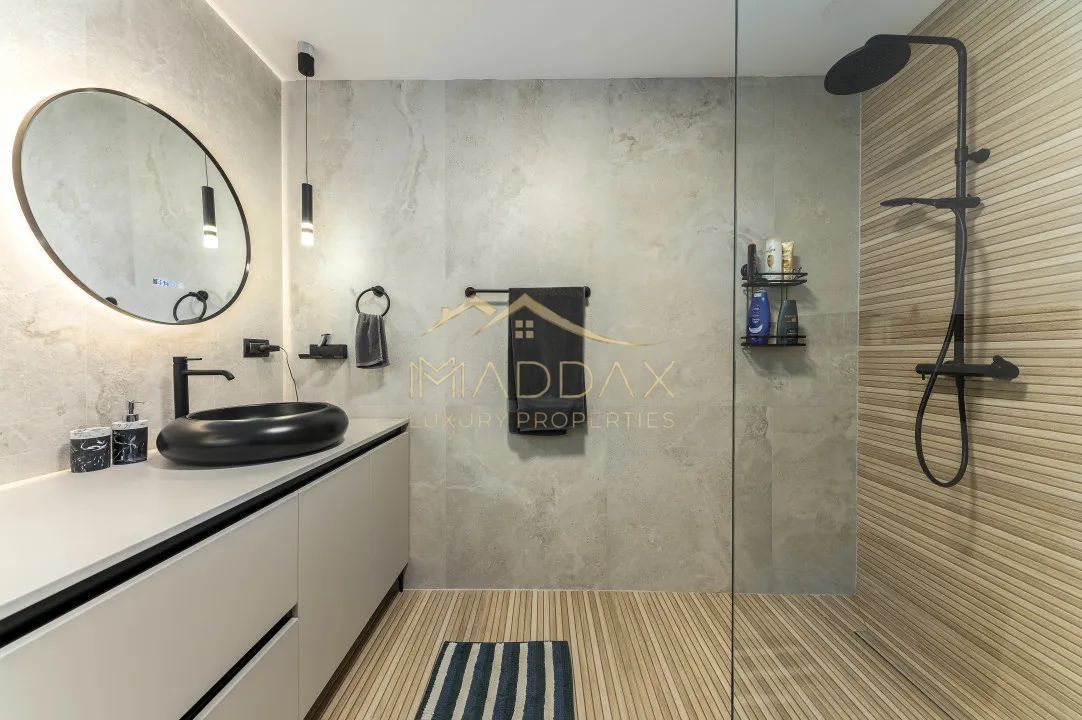 Vilă LUX de vânzare în Voluntari***360mp***4 dormitoare//piscina privata - Poză 17