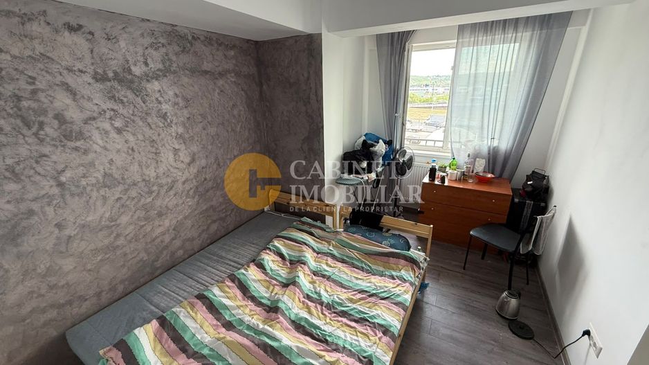 3 CAMERE DECOMANDAT--ETAJ 1-- ROND MALL MOLDOVA - Poză 3