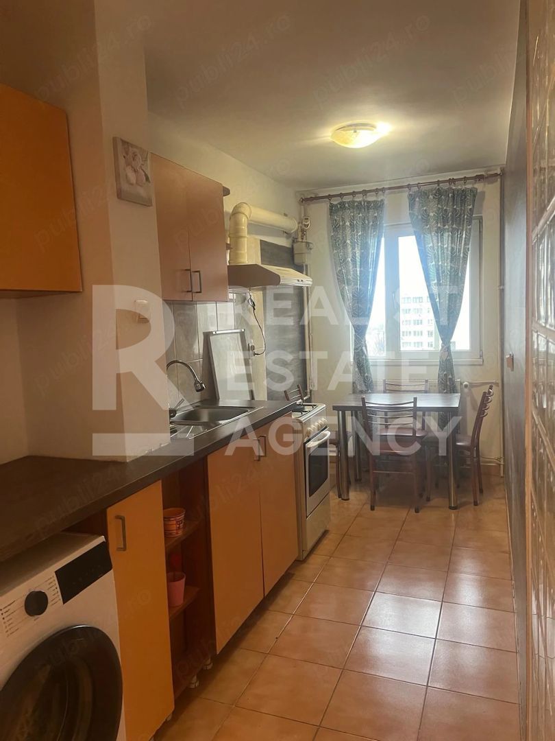 Vânzare, apartament 3 camere, zona Drumul Taberei - Poză 3