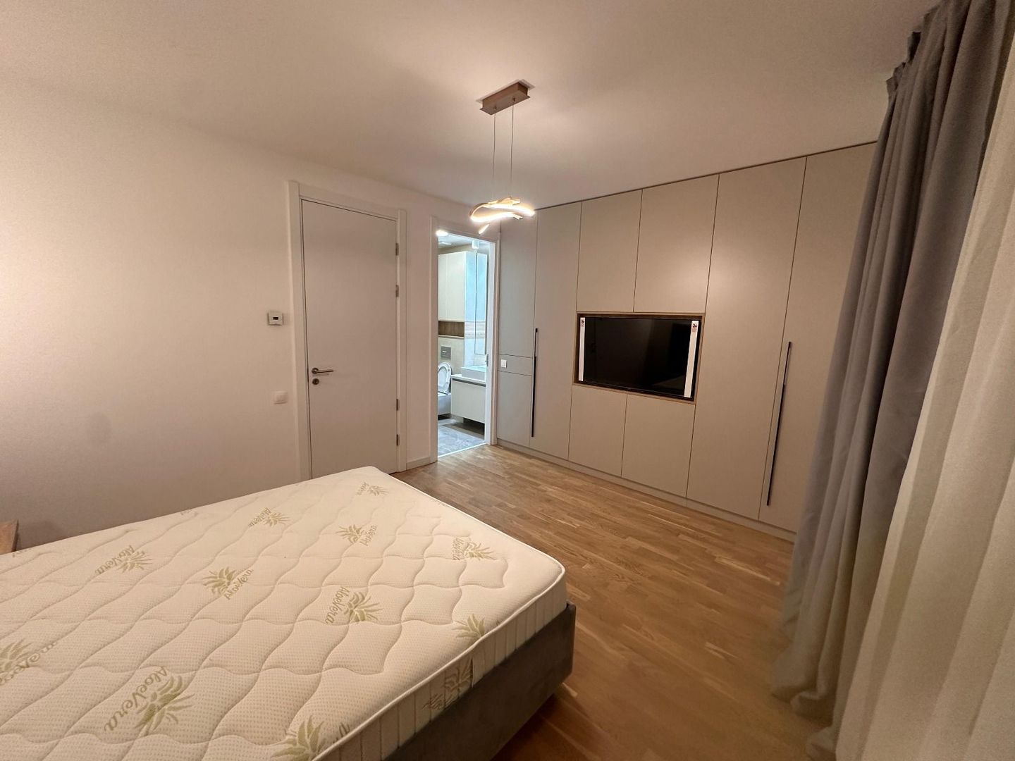 Casa | 5 camere | Pipera | 2 locuri pacare | Zenville - Poză 8