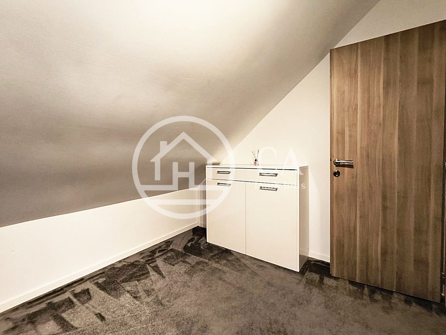 Casa P+M cu 3 camere de inchiriat in Grigorescu, Oradea - Poză 8