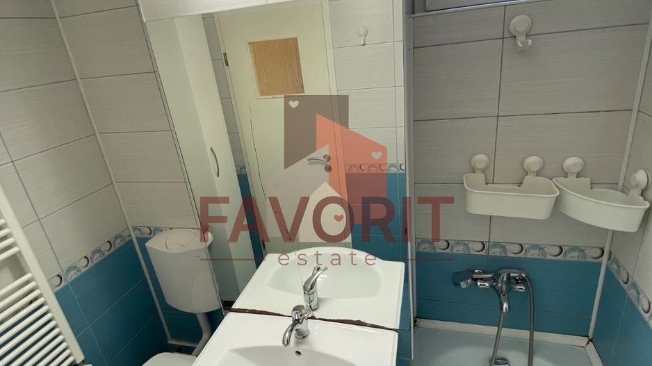 Etaj intermediar. Mobialt si utilat. Cu centrala proprie - Poză 9