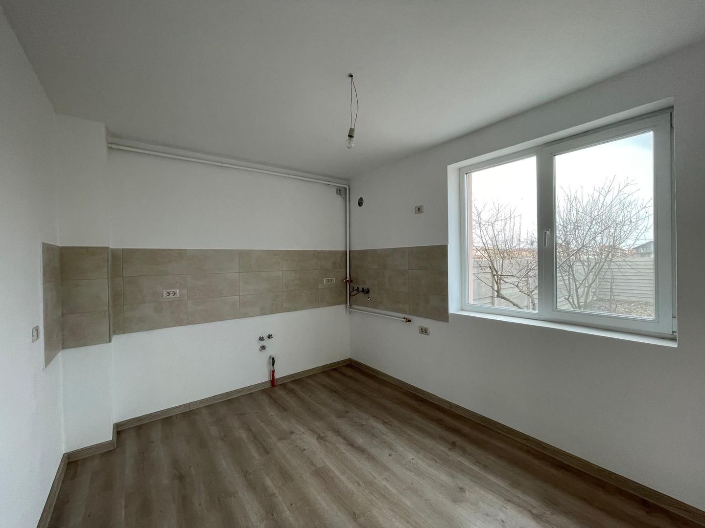 Duplex 4 camere - toate utilitatile - Mosnita Noua - Poză 3