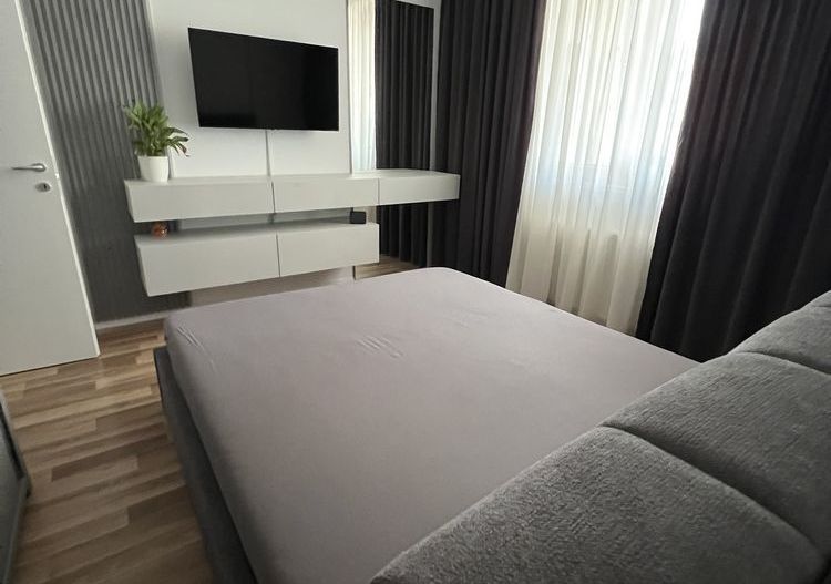 Apartament 2 camere de inchiriat | parcare |  Bloc 2000 | Valea Ialomitei - Poză 3