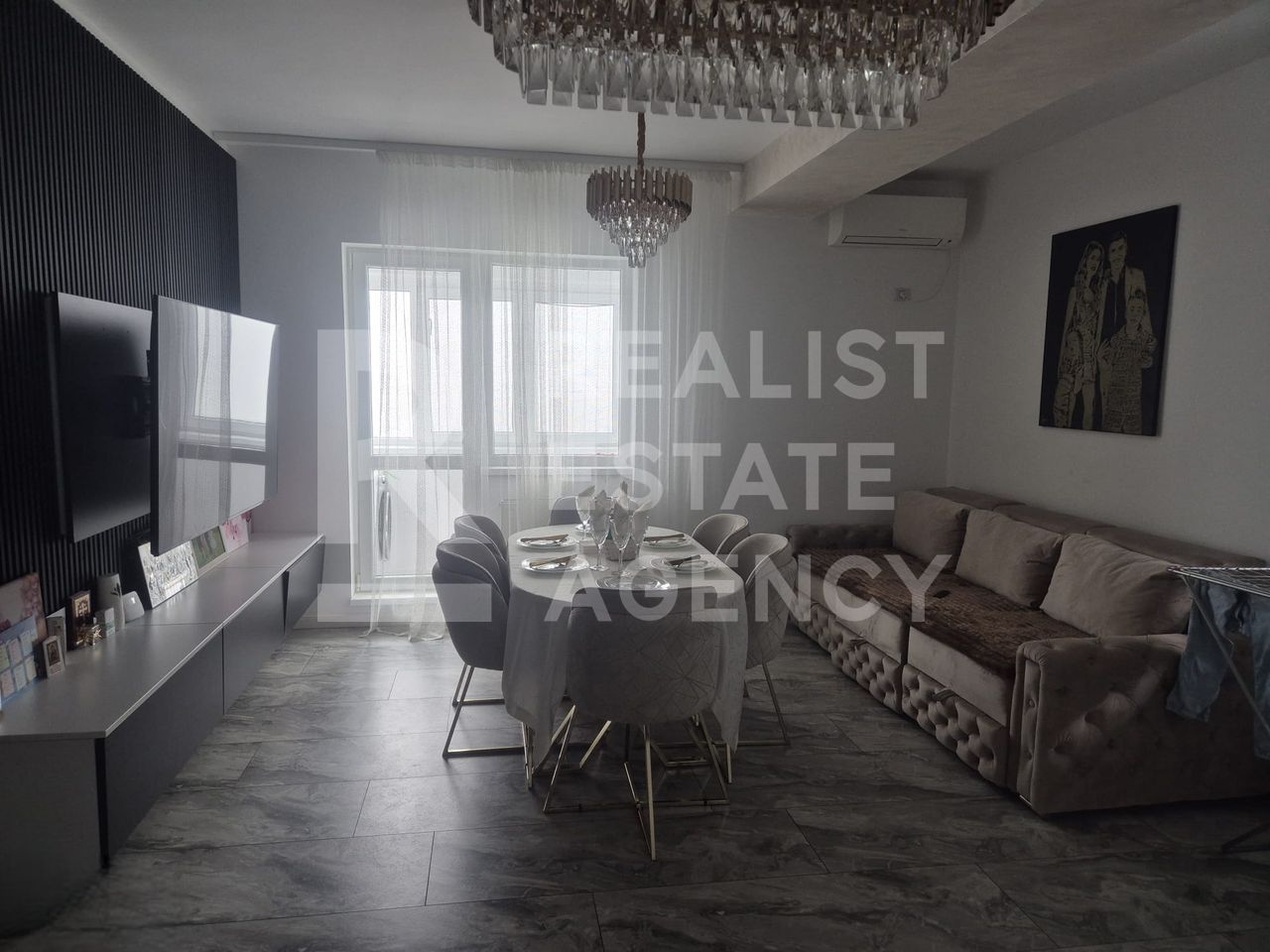 Vânzare, apartament cu 3 camere în zona Militari Residence - Poză 2