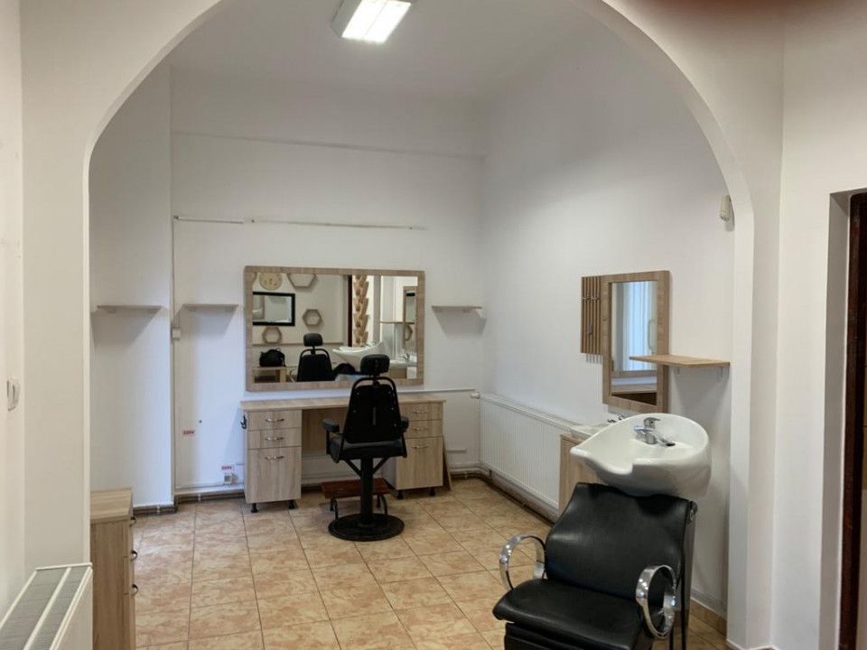 Inchiriere spatiu pentru Salon - Frizerie, Craiovei - Poză 6