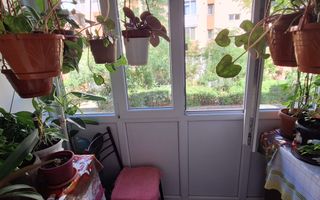 Apartament 3 camere ETAJ 1 de vanzare zona Craiovita Noua - Poză 12