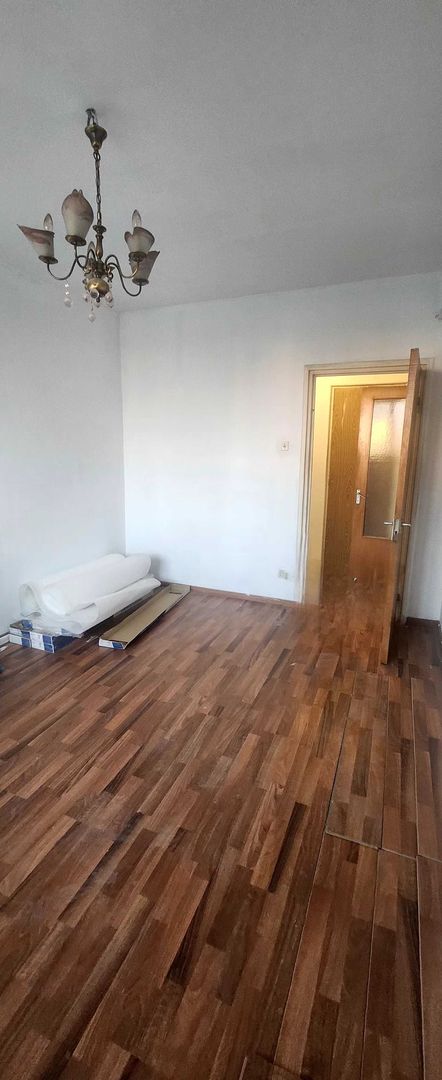 APARTAMENT METROU ZONA PIATA MUNCII - Poză 4