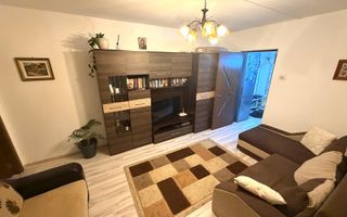 3 camere semidecomandat etaj 3 mobilat utilat - Valea Rosie - 69mp - Poză 1