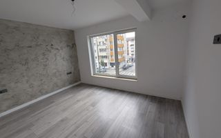 Spatiu de Birou Nou 2 camere 50 mp-balcon-parcare-Zona Han - Poză 2