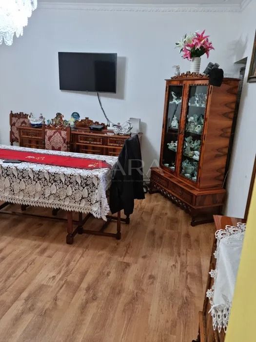 Casa 4 camere, Iris - Poză 1