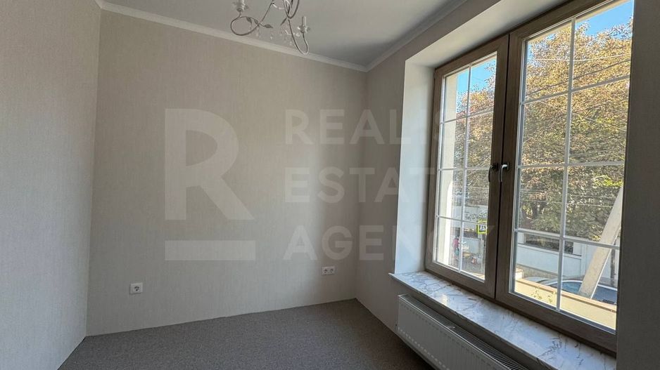 Chirie, casă, 3 nivele, str. Anton Crihan, Centru - Poză 10