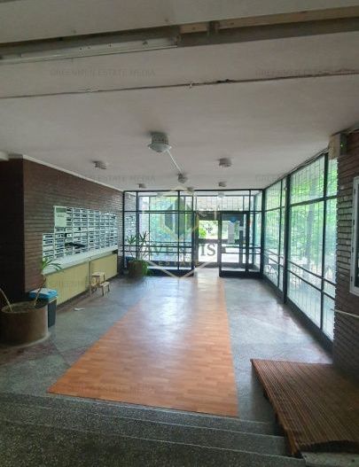 Garsoniera complet renovata modern, bloc 2 lifturi, vedere parc, Vatra Luminoasa - Poză 25