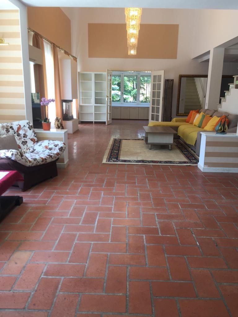 Vila spatioasa de inchiriat | gradina generoasa si piscina |Pipera - Poză 5