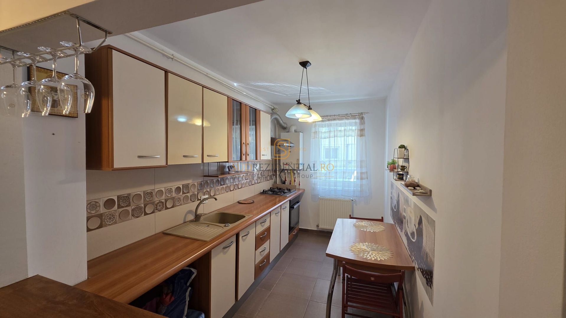 Apartament 2 camere de vanzare, metrou Aparatorii Patriei, Sector 4 - Poză 12