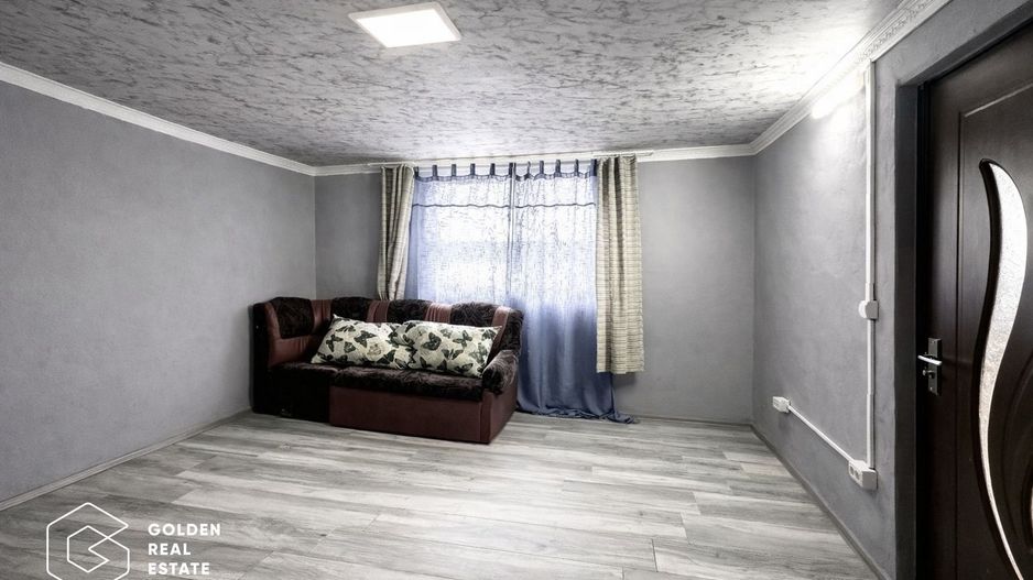 Casa cu 3 camere in Sinicolau Mic, teren 400 mp - Poză 3