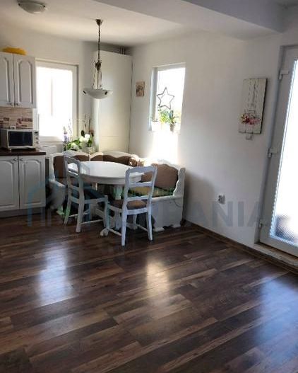 Casă duplex de vânzare, 4 camere, în spate la Pleiada, Iași - Poză 4