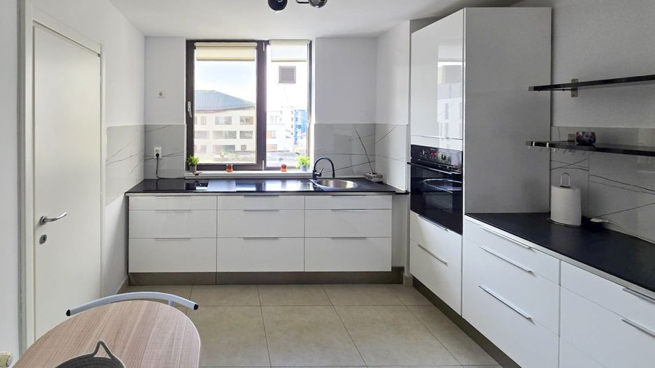 Chirie | Apartament  5 camere, 170mp | Parcare inclusă | Herăstrău - Poză 3