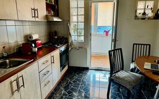 Apartament cu 4 camere in Pajura - Poză 5