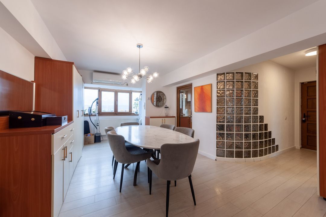 Apartament ultracentral - mobilat si utilat - Zona Centrală - Poză 1