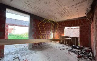 COM 0% Casa la rosu cu 5 camere P+E | Blascovici - Poză 15