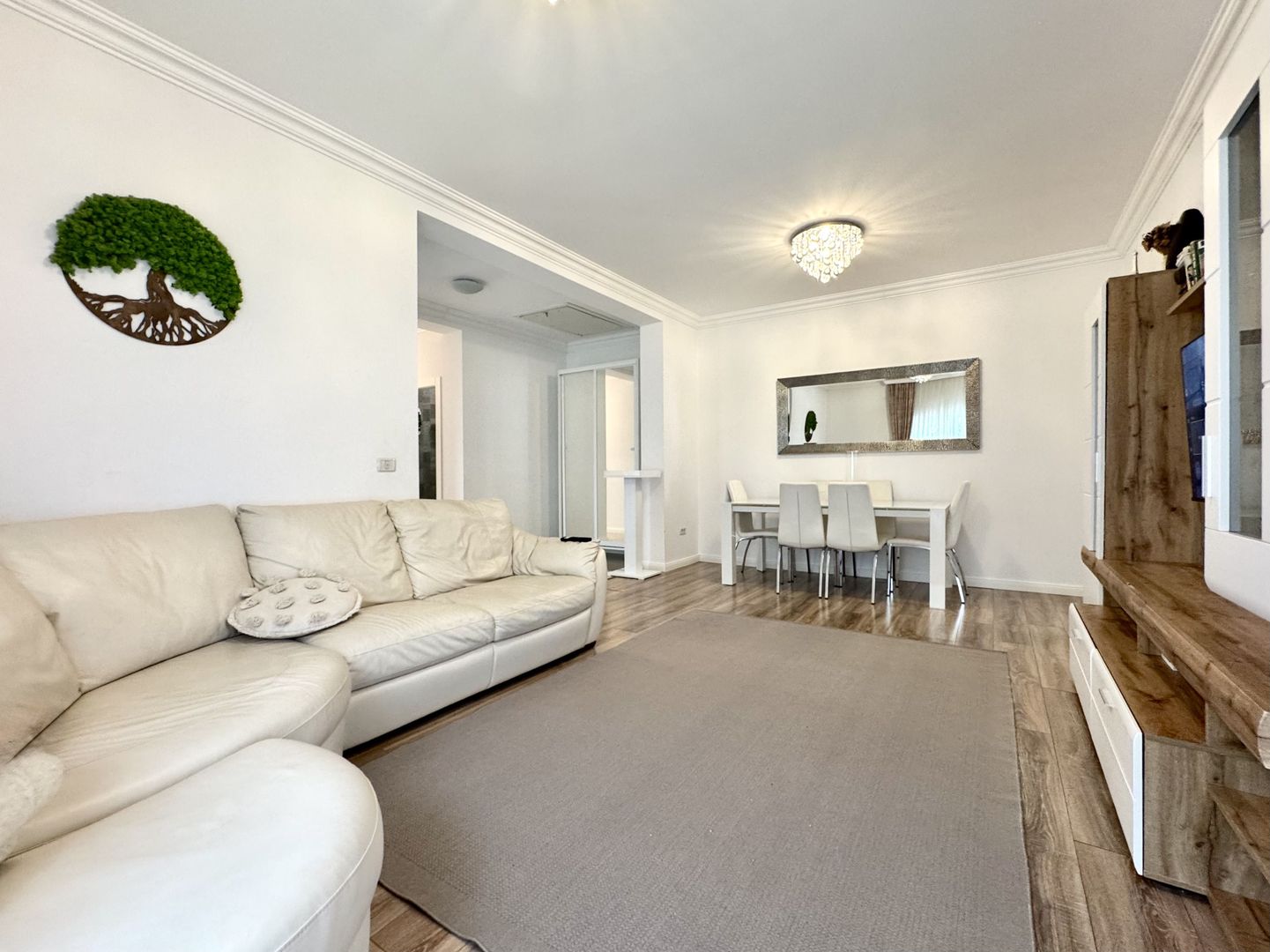 Duplex modern -  confort, eficiență și independență energeticǎ - Poză 5