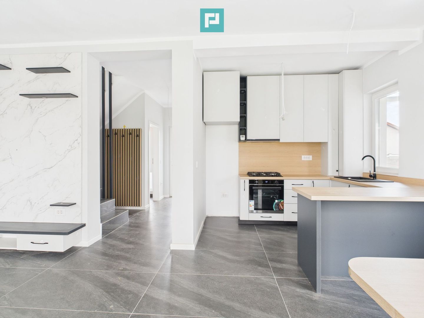 Casă Individuală Remetea  –  Predare la Cheie - Poză 1