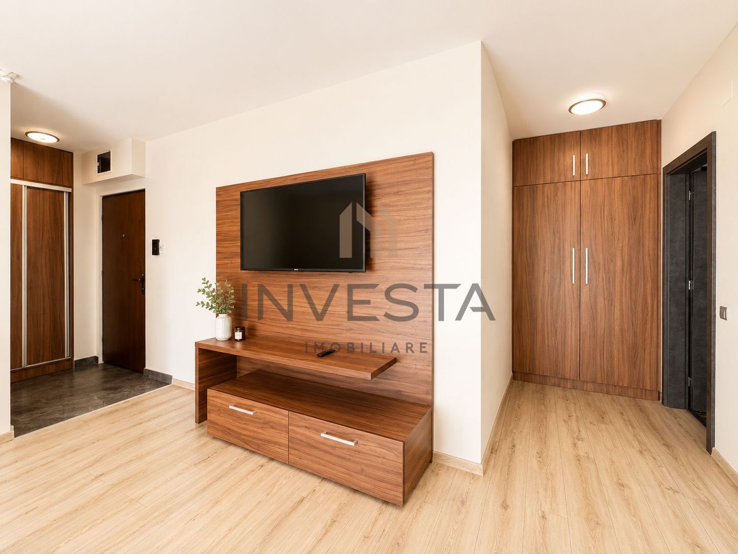 Apartament cu 2 camere si parcare de inchiriat in zona Buna Ziua - Poză 6