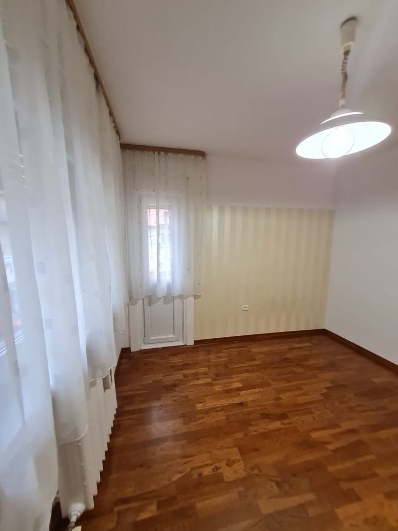 Apartament 4 camere la 5 minute de Piața Unirii - Poză 18