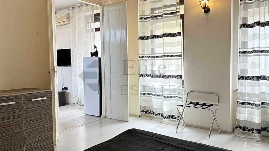 Apartament central cu 3 camere de vanzare in Oradea - Poză 3