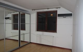 De vanzare Vila tip duplex, 5 camere, Sector 4, ansamblu rezidential - Poză 12