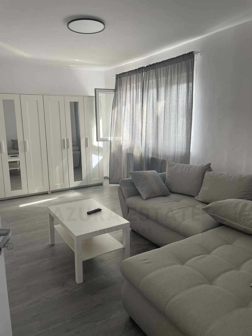 Apartament modern complet renovat 2 camere 55 mp utili in Terezian - Poză 1