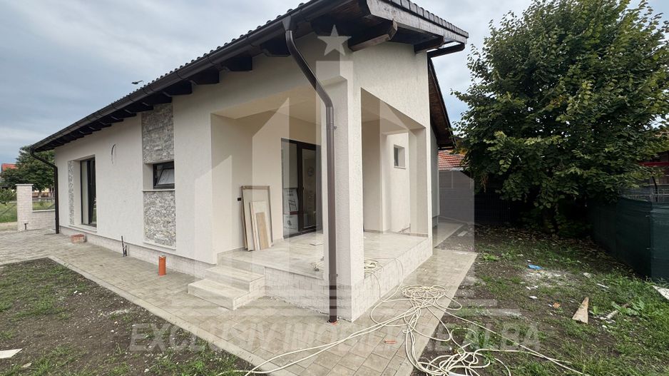 Casa individuala pe un nivel de vanzare, Orizont - Poză 9