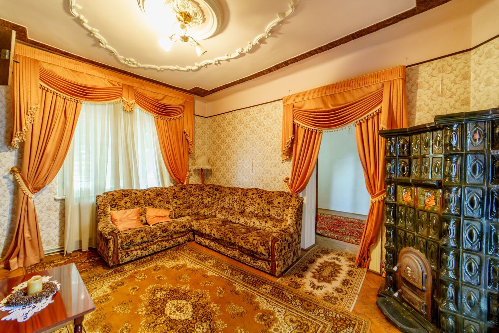 Casă cu teren 1674 mp - Poză 5