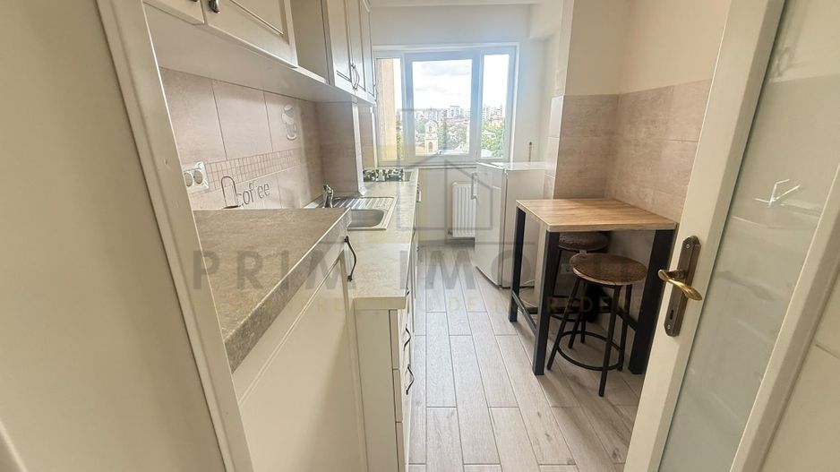 Apartament 2 camere, Hala Centrala, etaj 8, vedere panoramica, renovat - Poză 4