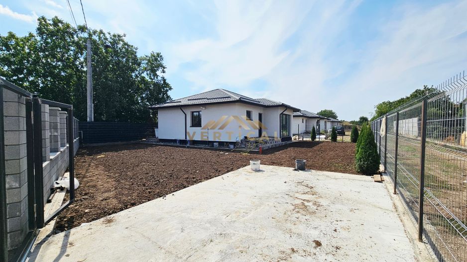 Casă individuală de vânzare – Confort, eficiență și curte proprie - Poză 5