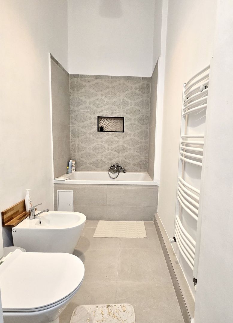 Un apartament care îți oferă orașul la un pas și vedere la Bega - Poză 17