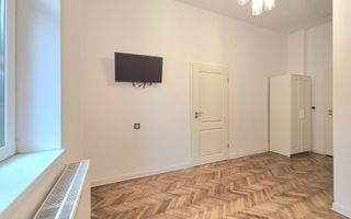 Casa de vânzare zona Centrală - 225 mp - Poză 12